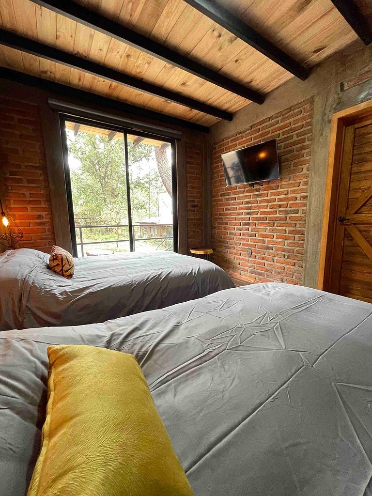 Hermosa Cabaña Inmersa en el Bosque de Tapalpa