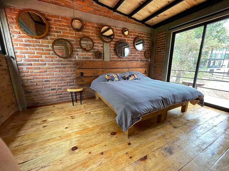 Hermosa Cabaña Inmersa en el Bosque de Tapalpa