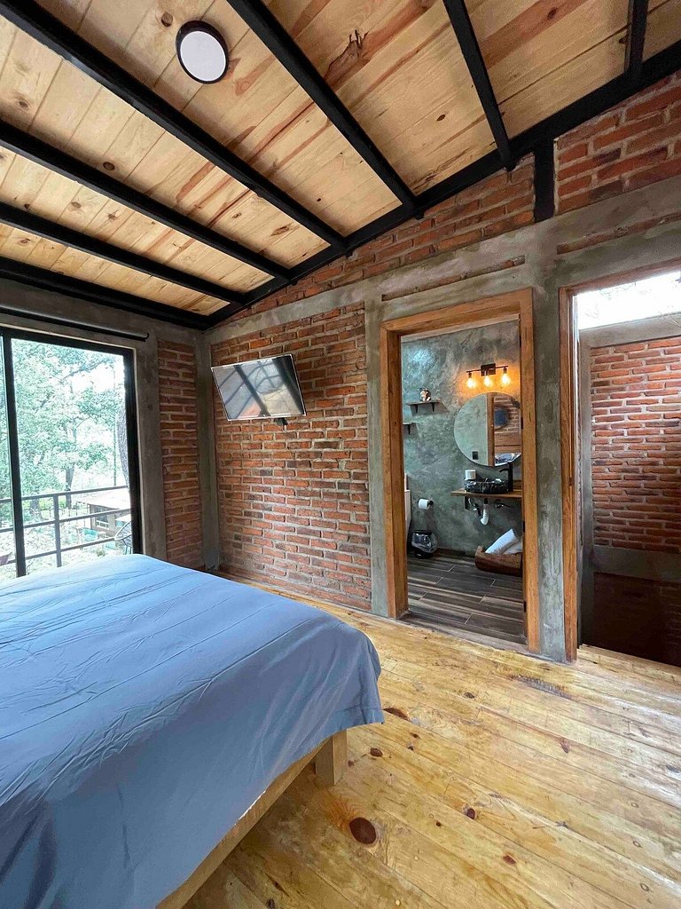Hermosa Cabaña Inmersa en el Bosque de Tapalpa