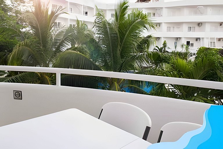 Minimalist Studio with Pool and FREE Scooter